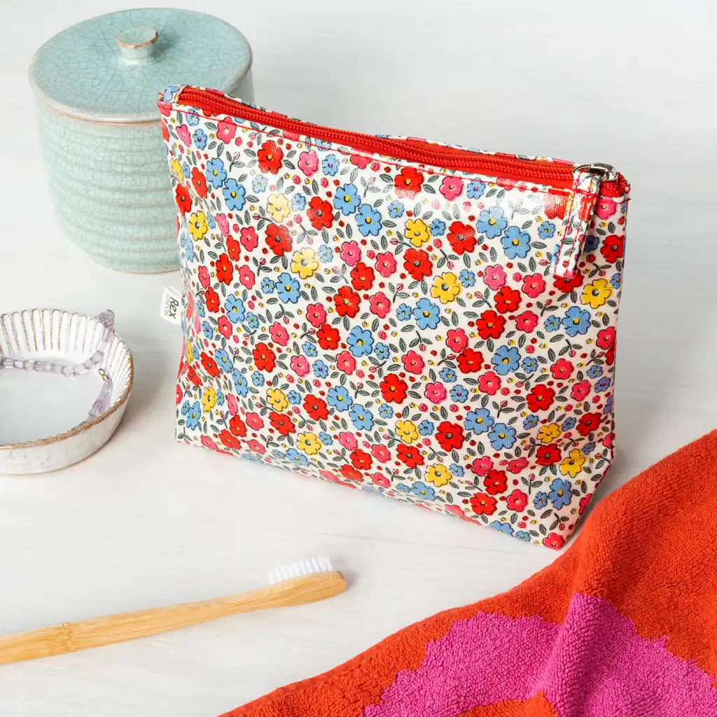 Tilde Children&#39;s Wash Bag