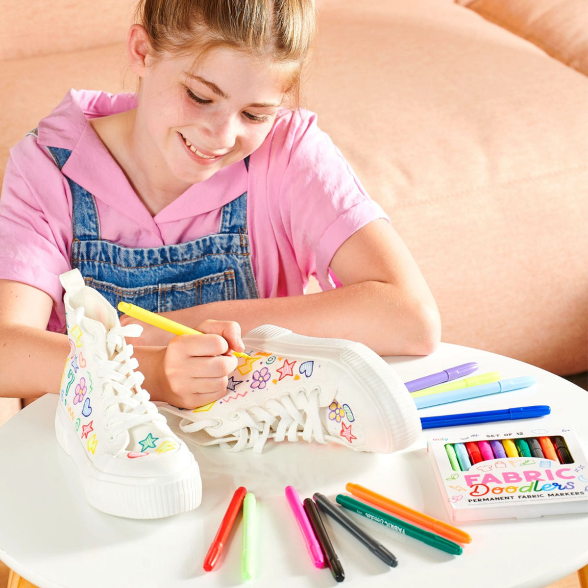 Ooly - Fabric Doodlers Markers - Set of 12