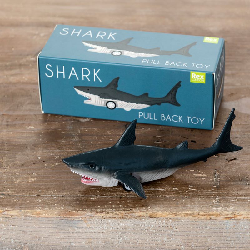 Shark pull back toy